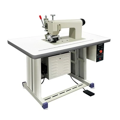Maquina para fabricar manteles ultrasónica